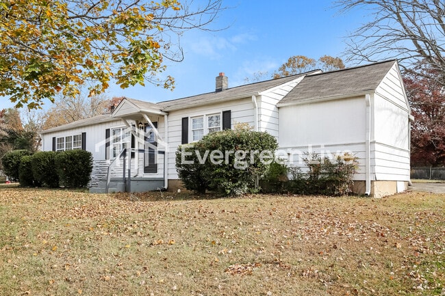 4207 Garden St in Winston-Salem, NC - Building Photo - Building Photo