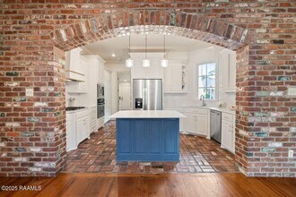 123 Croft Row in Lafayette, LA - Building Photo - Building Photo