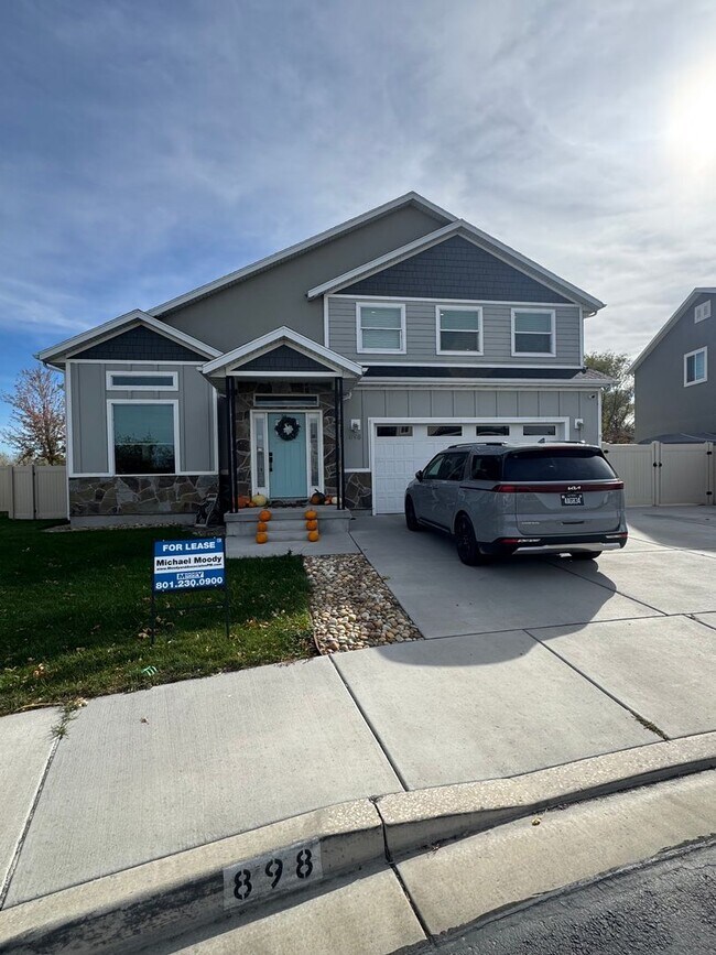 property at 898 E 2100 S