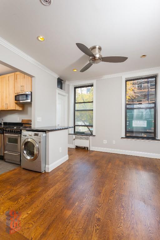 property at 941 2nd Ave
