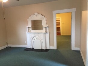 309 Wilkinson St in Frankfort, KY - Building Photo - Building Photo
