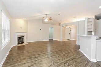 3021 Captiva Bluff Cir in Jacksonville, FL - Building Photo - Building Photo