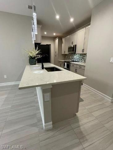 7324 Rockefeller Dr in Naples, FL - Building Photo - Building Photo