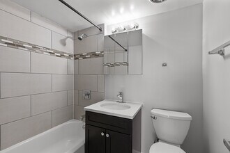 6007 N Kenmore Ave in Chicago, IL - Building Photo - Building Photo