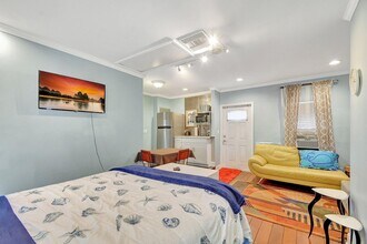 1361 Doane Cir in West Palm Beach, FL - Building Photo - Building Photo