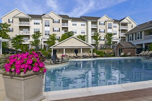 Apartments For Rent In 01960 Peabody Ma Highlands At Dearborn Apartments