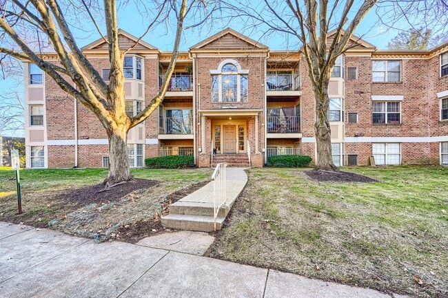 property at 201 Star Pointe Ct