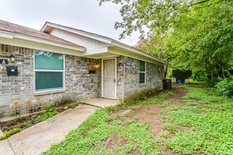 718 S Perkins St in Fort Worth, TX - Building Photo - Building Photo