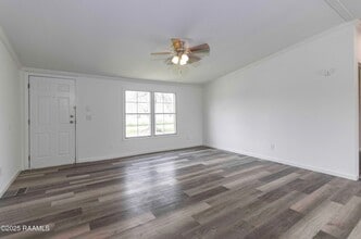 370 Bearb Rd in Sunset, LA - Building Photo - Building Photo