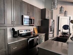 212 Morgan St in St. Louis, MO - Building Photo - Building Photo