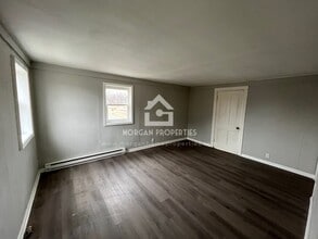 702 W 5th St, Unit 3 in Anderson, IN - Building Photo - Building Photo