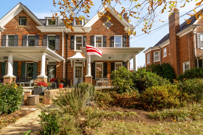 property at 4115 38th St NW