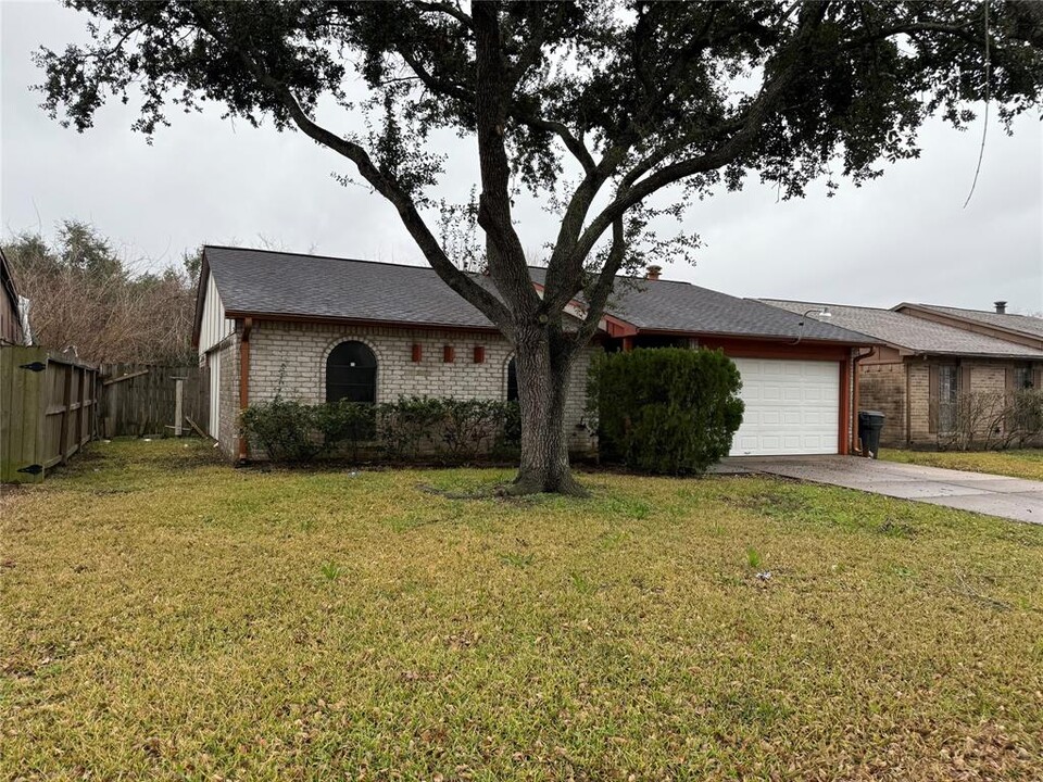 4819 Court Rd in Houston, TX - Building Photo