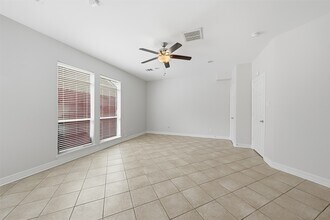 5515 Crooms St in Houston, TX - Building Photo - Building Photo