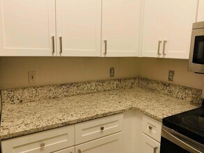 11917 NW 57th St in Coral Springs, FL - Building Photo - Building Photo