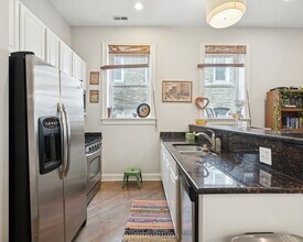 1428 W Walton St in Chicago, IL - Building Photo - Building Photo