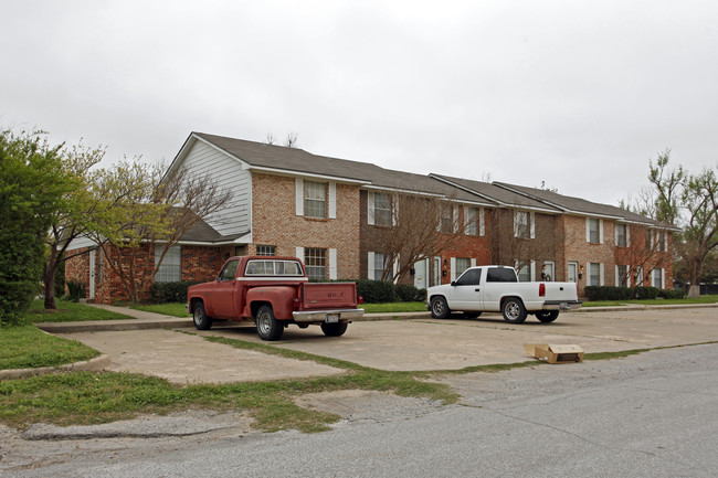 Townhouse Apartments in Marlow, OK - Foto de edificio - Building Photo