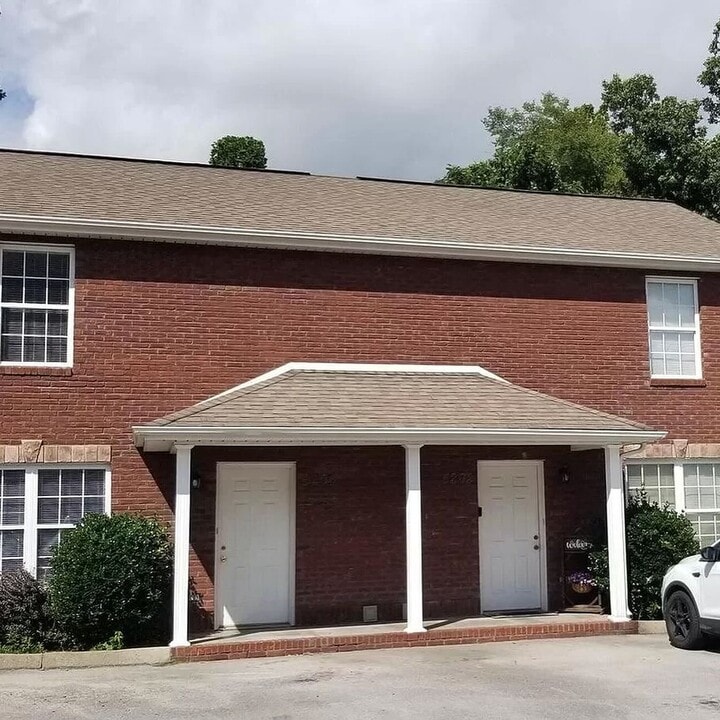 5210 Devonbrook Way in Knoxville, TN - Building Photo