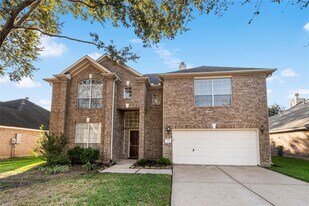 3326 Lakeway Ln in Pearland, TX - Building Photo