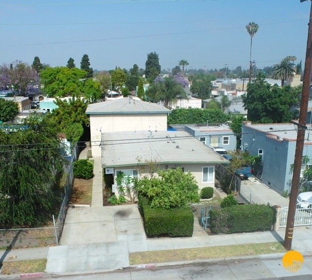 6551 Cherry Ave in Long Beach, CA - Building Photo - Building Photo