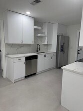 9743 Saddlebrook Dr in Boca Raton, FL - Building Photo - Building Photo