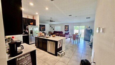 782 Citrus Reserve Blvd in Davenport, FL - Building Photo - Building Photo