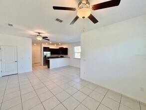 14302 Editors Note St in Sun City Center, FL - Building Photo - Building Photo