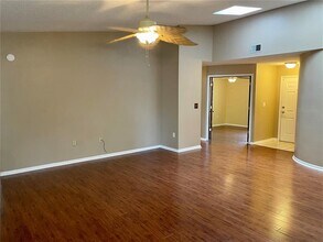 2564 Islander Ct in Palm Harbor, FL - Building Photo - Building Photo