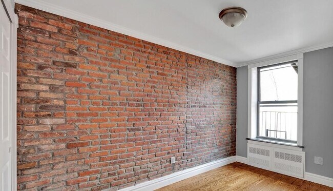 233 E 29th St in New York, NY - Building Photo - Building Photo