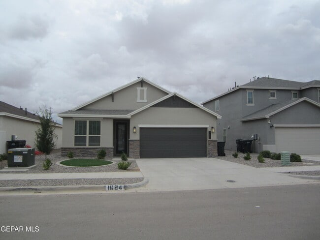1624 Sam Dominguez in El Paso, TX - Building Photo - Building Photo