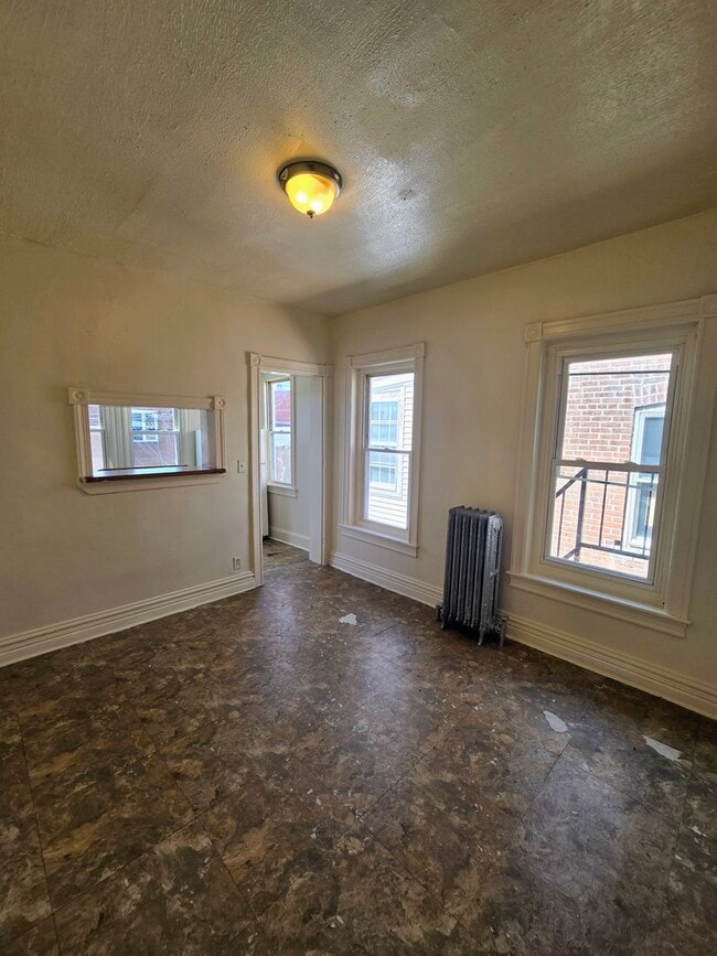 742 N 6th St in Allentown, PA - Building Photo - Building Photo