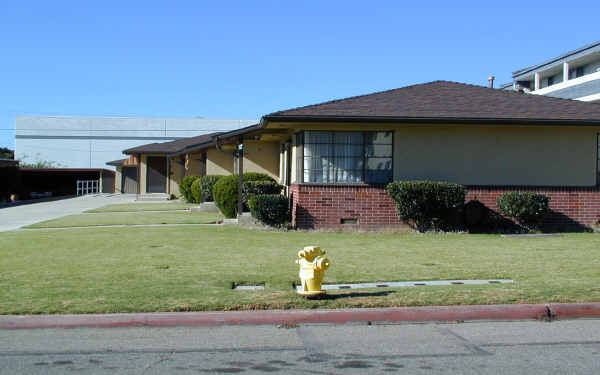 41-47 College Dr in Ventura, CA - Building Photo - Building Photo