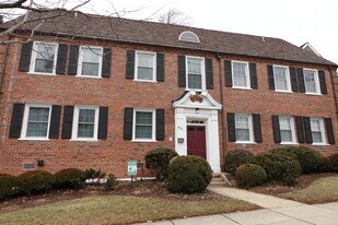 2001 Fort Davis St SE in Washington, DC - Building Photo