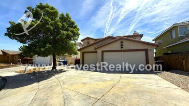 15015 Kitfox Ln in Victorville, CA - Building Photo - Building Photo