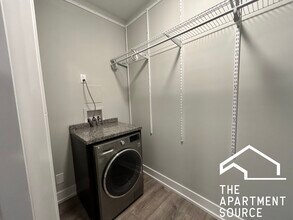 711 W Brompton Ave in Chicago, IL - Building Photo - Building Photo