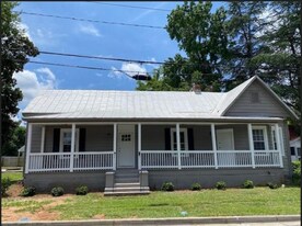 212 W Buena Vista Ave., Unit A in North Augusta, SC - Building Photo