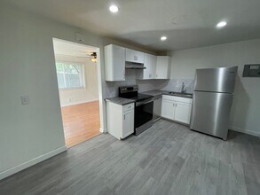 429 S Raleigh St in Denver, CO - Building Photo - Building Photo