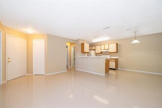 623 Dory Ln in Altamonte Springs, FL - Foto de edificio - Building Photo