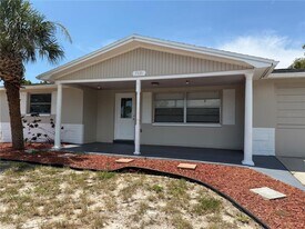 7535 Christina Ln in Port Richey, FL - Building Photo
