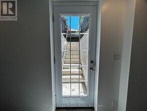 1070 Gorham Way in Milton, ON - Building Photo - Building Photo