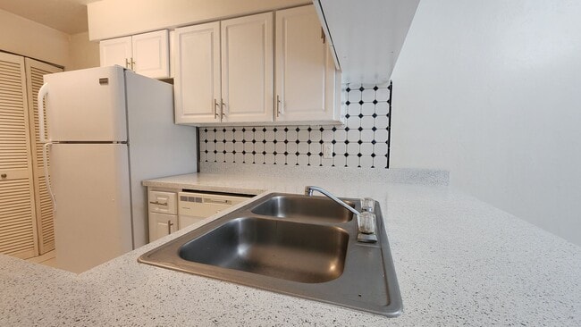 property at 2635 SW 35th Pl