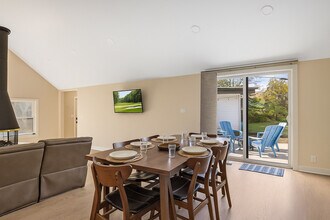 190 Country Club Dr in La Porte, IN - Building Photo - Building Photo