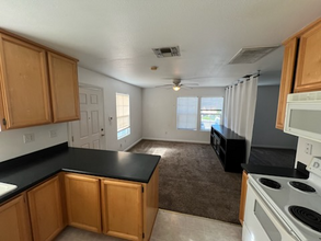 9660 Glacier Creek Way in Elk Grove, CA - Building Photo - Building Photo