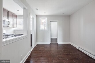 1640 S 28th St in Philadelphia, PA - Building Photo - Building Photo