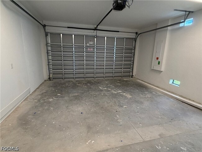 property at 9908 Porto Fino Cir