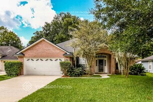 1372 Swooping Eagle Ct in Jacksonville, FL - Building Photo