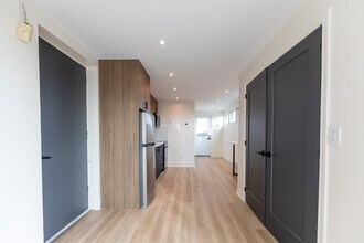 Victoria Village Towers in Toronto, ON - Building Photo - Building Photo