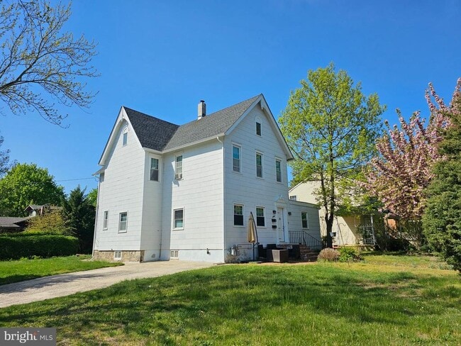 534 Park Ave in Laurel Springs, NJ - Building Photo - Building Photo