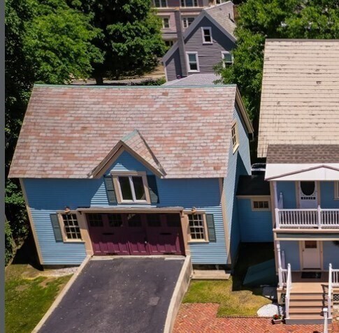 90 Orchard St in Leominster, MA - Building Photo