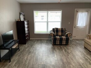 634 Green Valley Rd, Unit G5 in Palm Harbor, FL - Building Photo - Building Photo